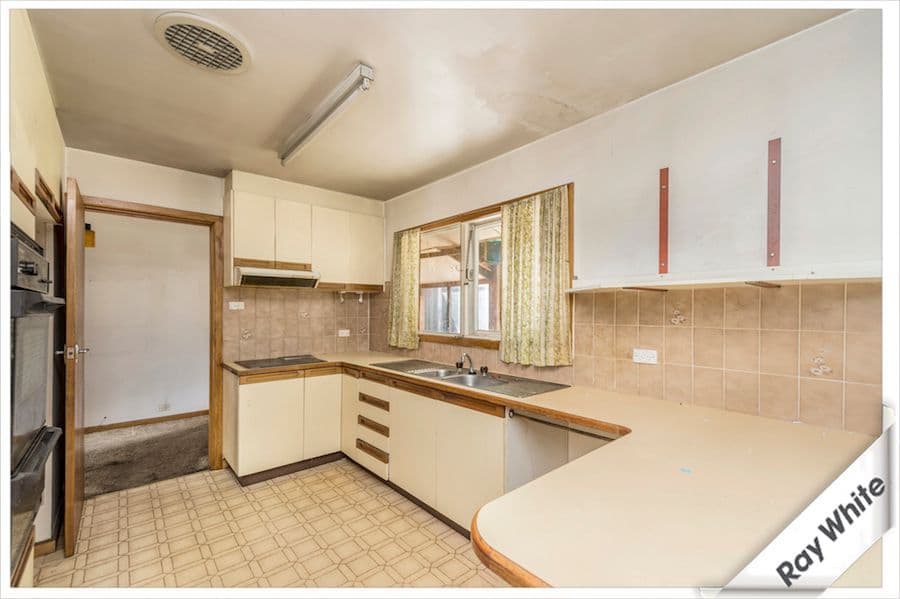 24 Gilmore Place, Queanbeyan NSW 2620, Queanbeyan - Thumbnail 6