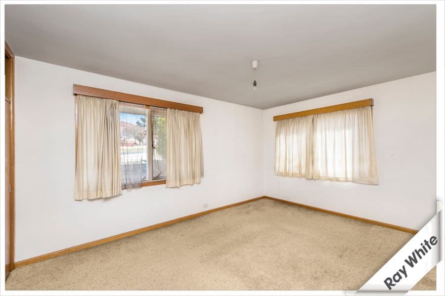 24 Gilmore Place, Queanbeyan NSW 2620, Queanbeyan - Thumbnail 8