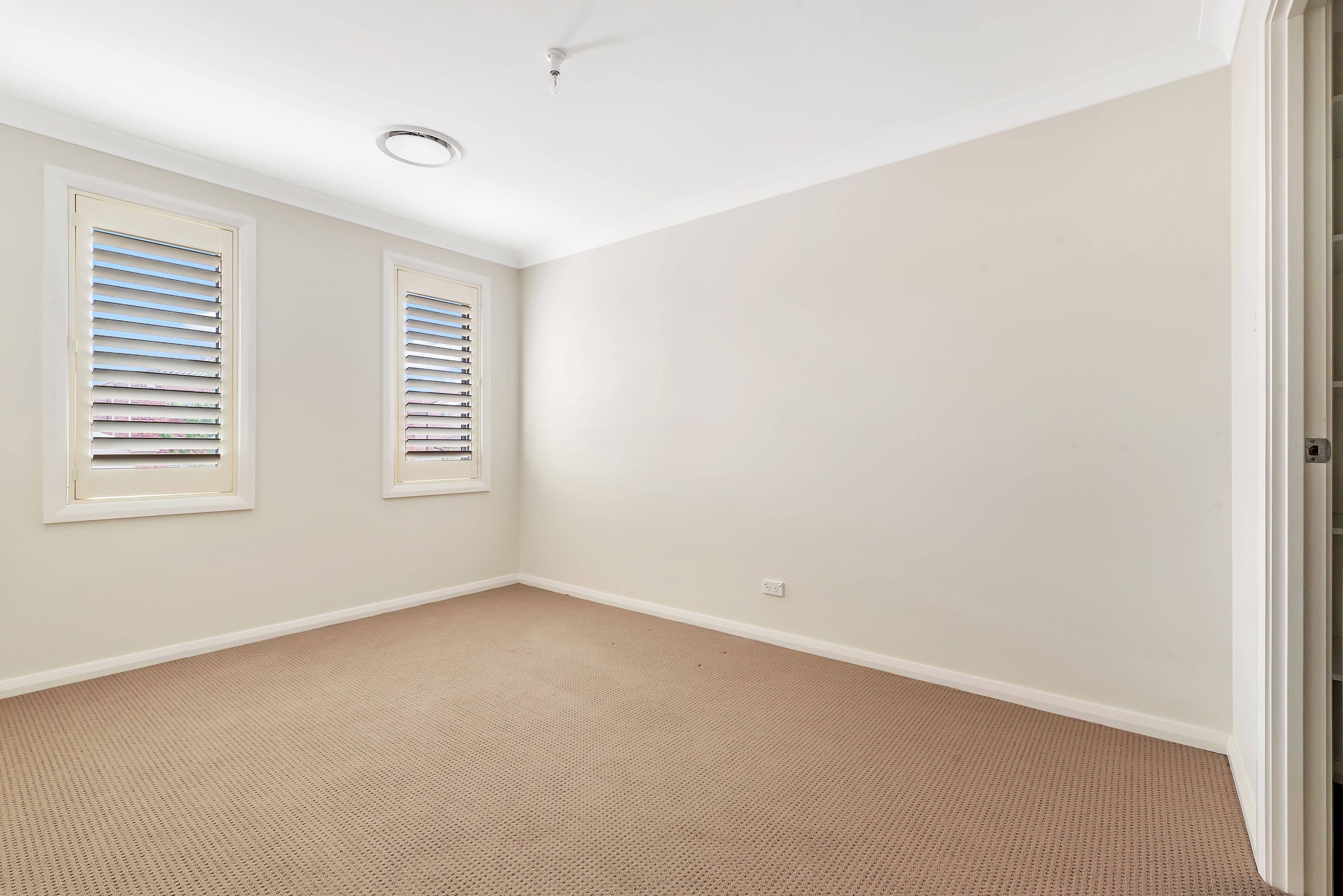6 Thursday Place, Green Valley - Thumbnail 7