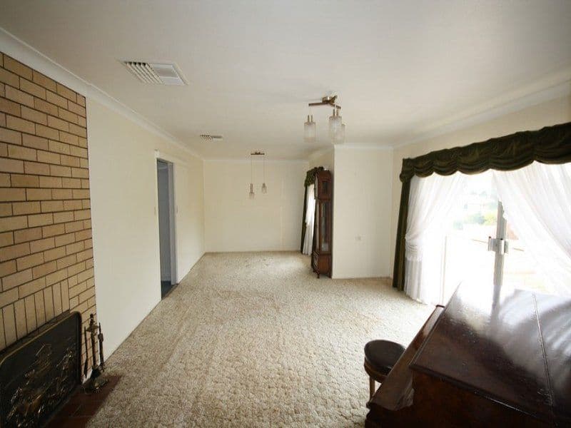 38 Pine Street, KILLARNEY QLD 4373, Killarney - Thumbnail 3