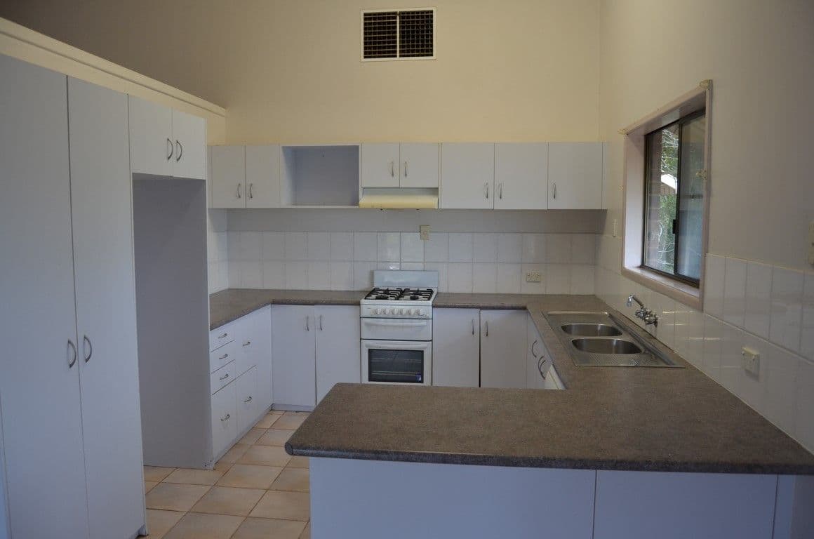38 Gretel Drive, Clinton QLD 4680, Clinton - Thumbnail 3