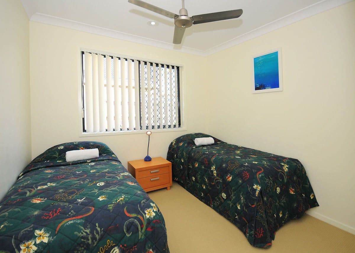 654 Charlton Esplanade, URANGAN QLD 4655, Urangan - Thumbnail 6