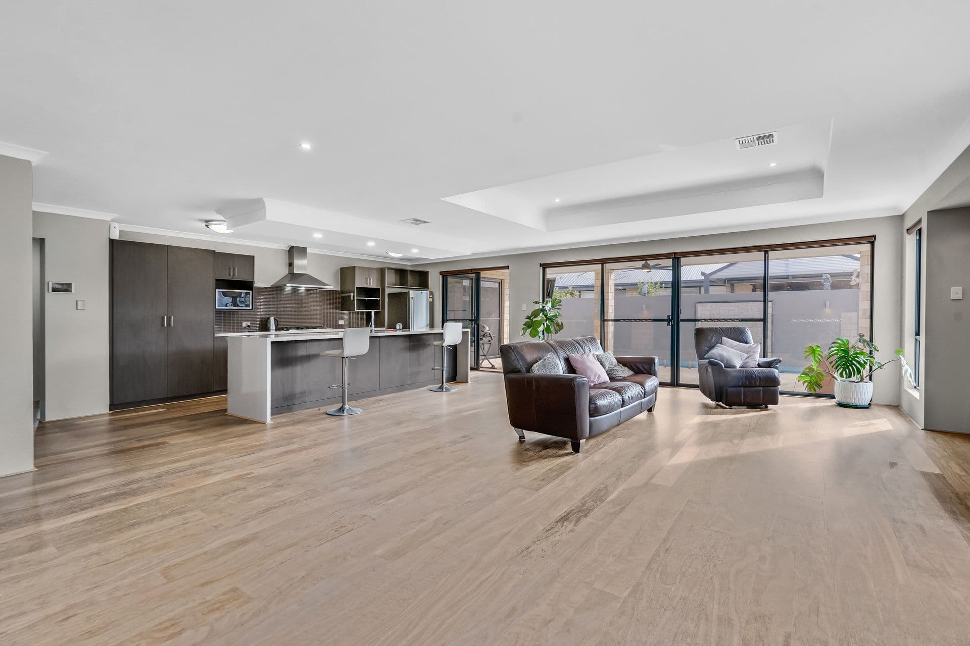 16 Waterview Way, Singleton WA 6175, Singleton - Thumbnail 5
