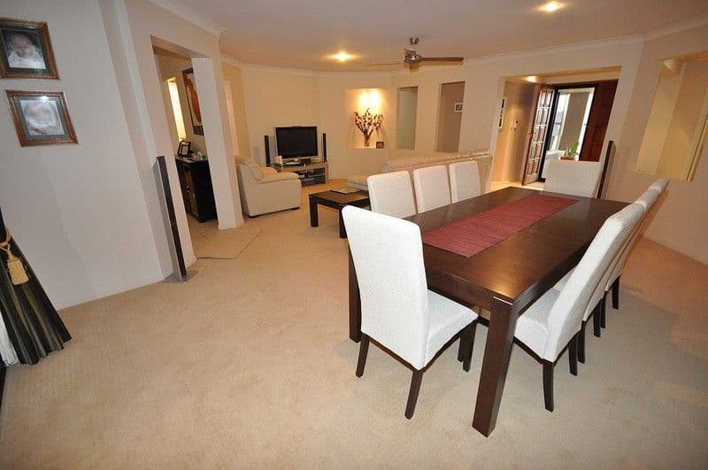 73 Arun Drive, ARUNDEL QLD 4214, Arundel - Thumbnail 3