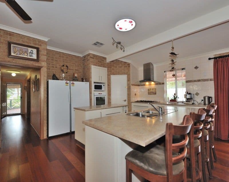 6 TAIOF Close, SECRET HARBOUR WA 6173, Secret Harbour - Thumbnail 3