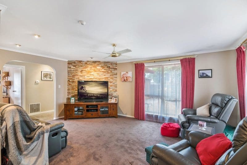 4 Stockdale Close, Ferntree Gully VIC 3156, Ferntree Gully - Thumbnail 4
