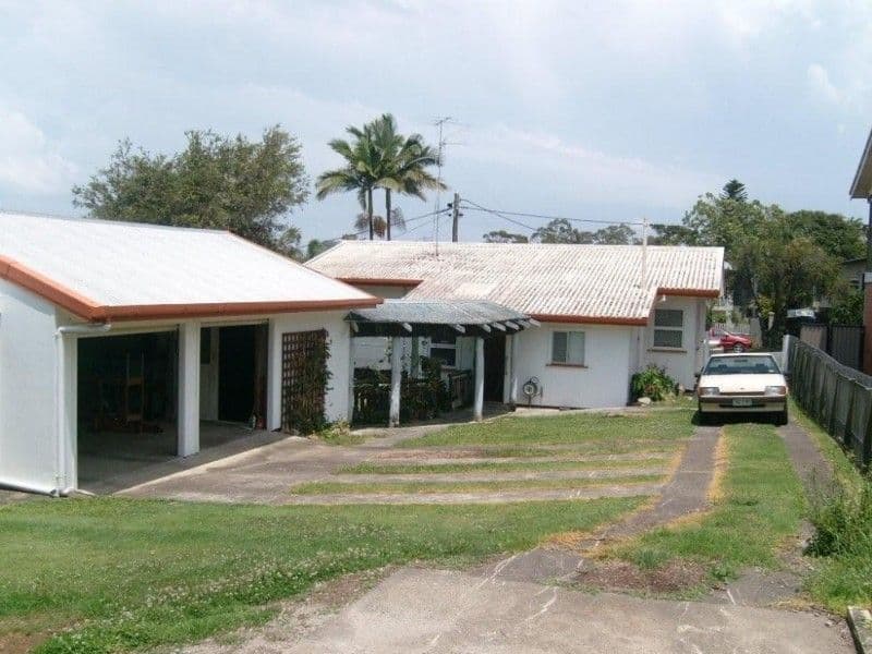 5 Locke Street, SOUTHPORT QLD 4215, Southport - Thumbnail 3