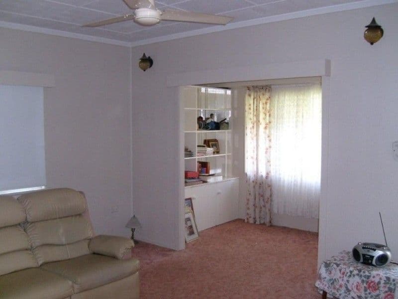 5 Locke Street, SOUTHPORT QLD 4215, Southport - Thumbnail 8