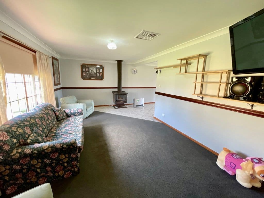 72 Forbes Road, Parkes NSW 2870, Parkes - Thumbnail 6