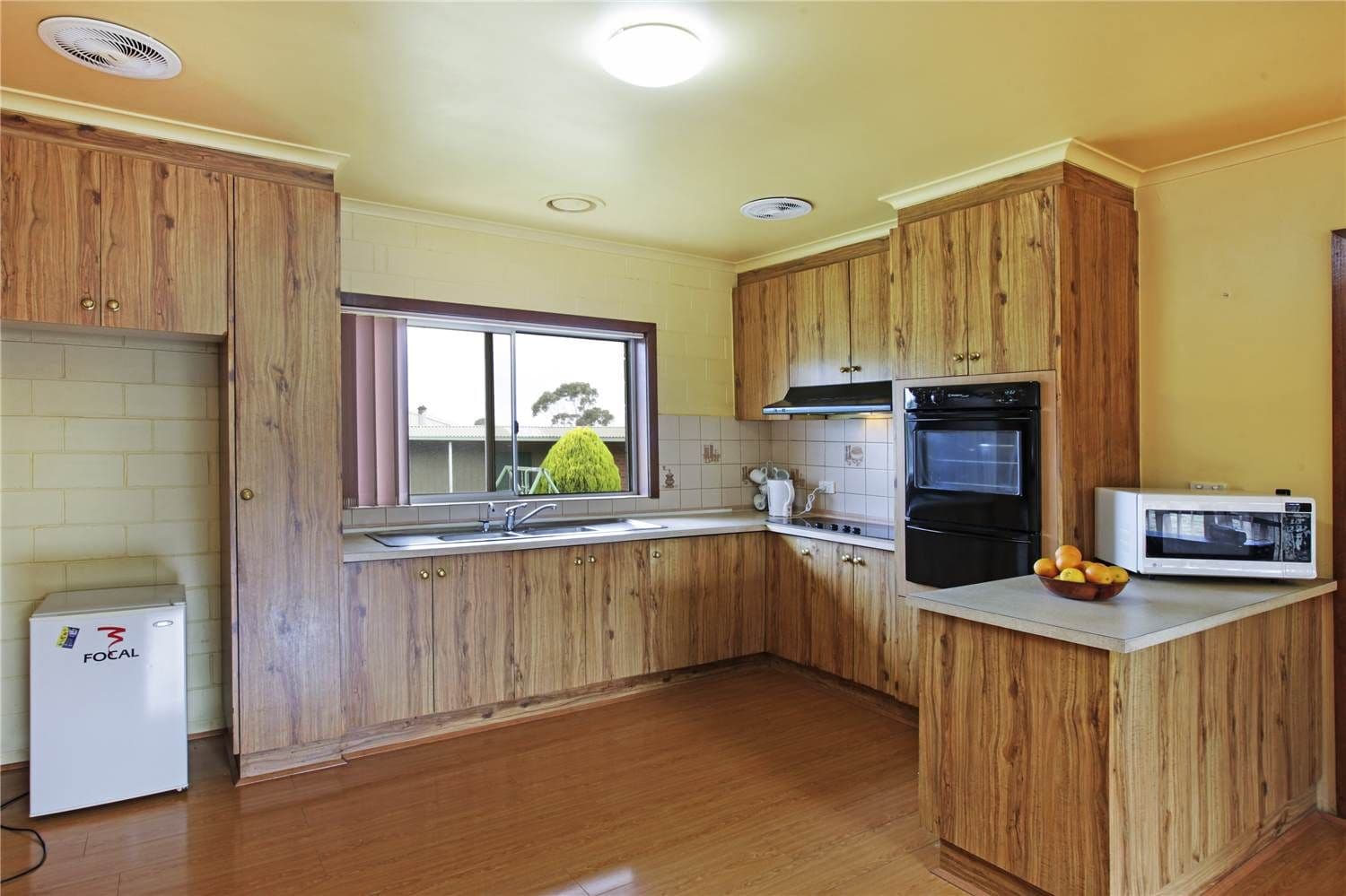 100 Kiddle Drive, LARA VIC 3212, Lara - Thumbnail 2