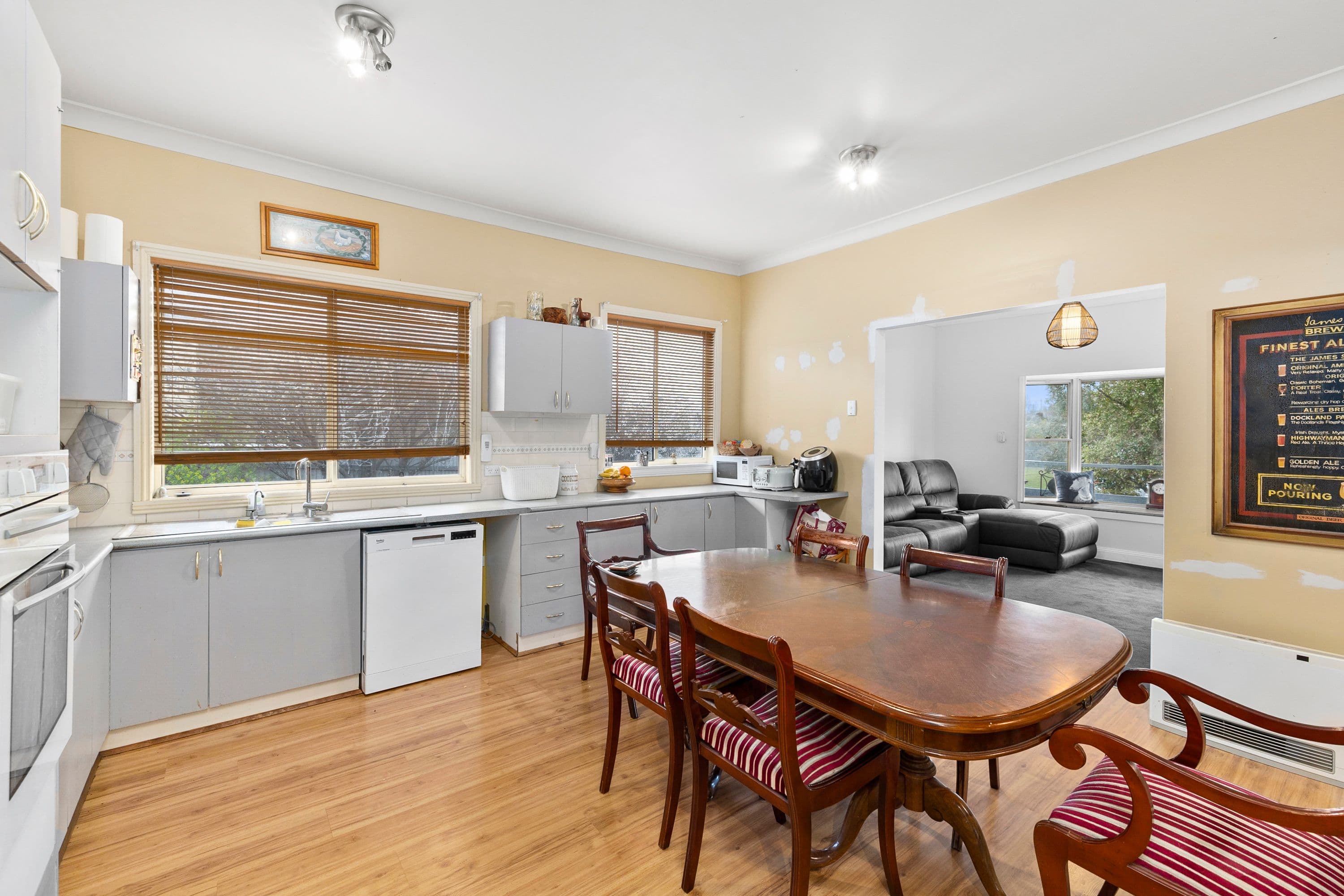 78 D'Arcy Street, Stawell VIC 3380, Stawell - Thumbnail 2