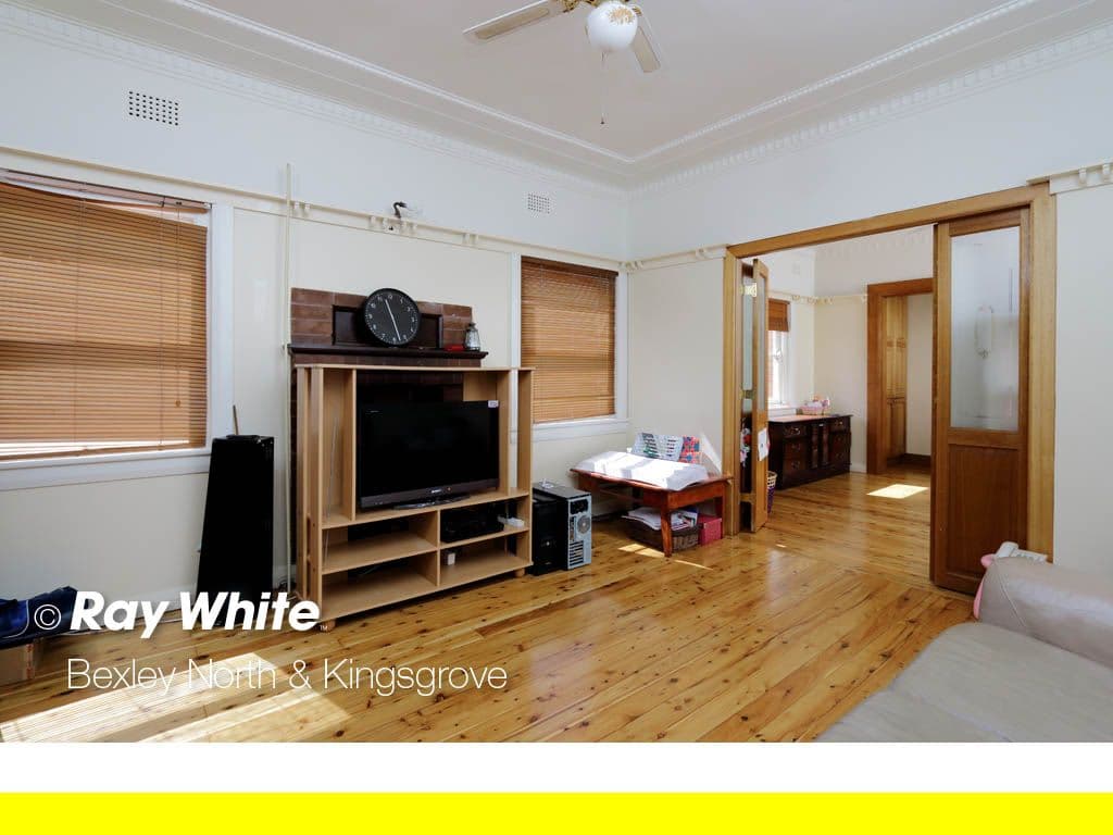 18 Barnsbury Grove, Bexley North NSW 2207, Bexley North - Thumbnail 4