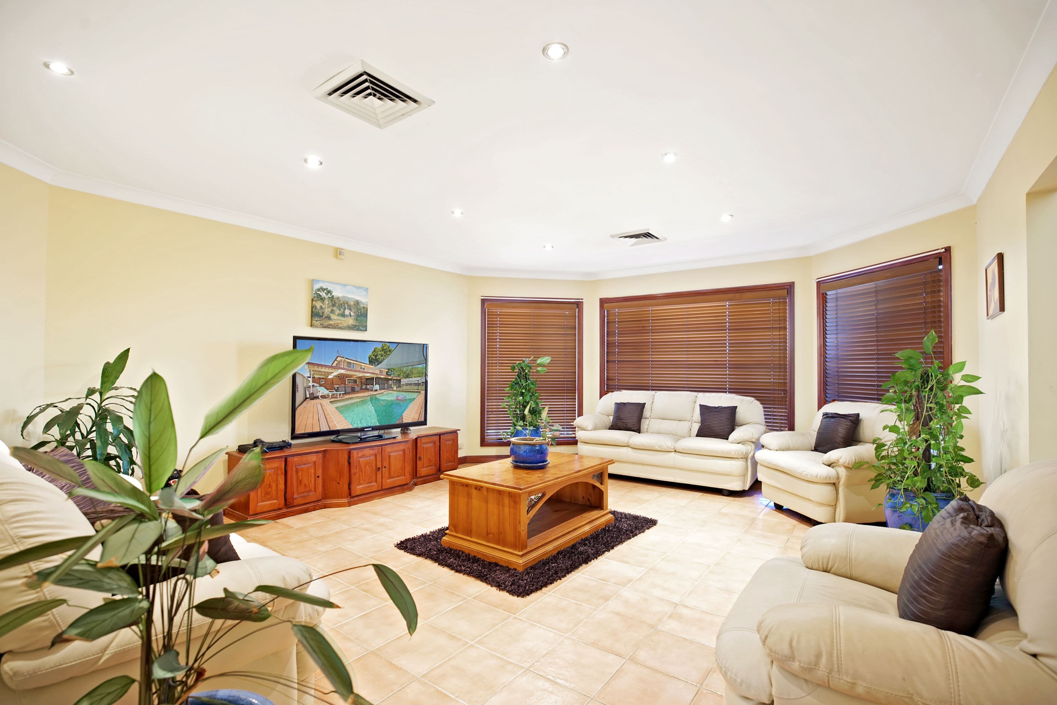 31 The Lakes Drive, Glenmore Park - Thumbnail 3