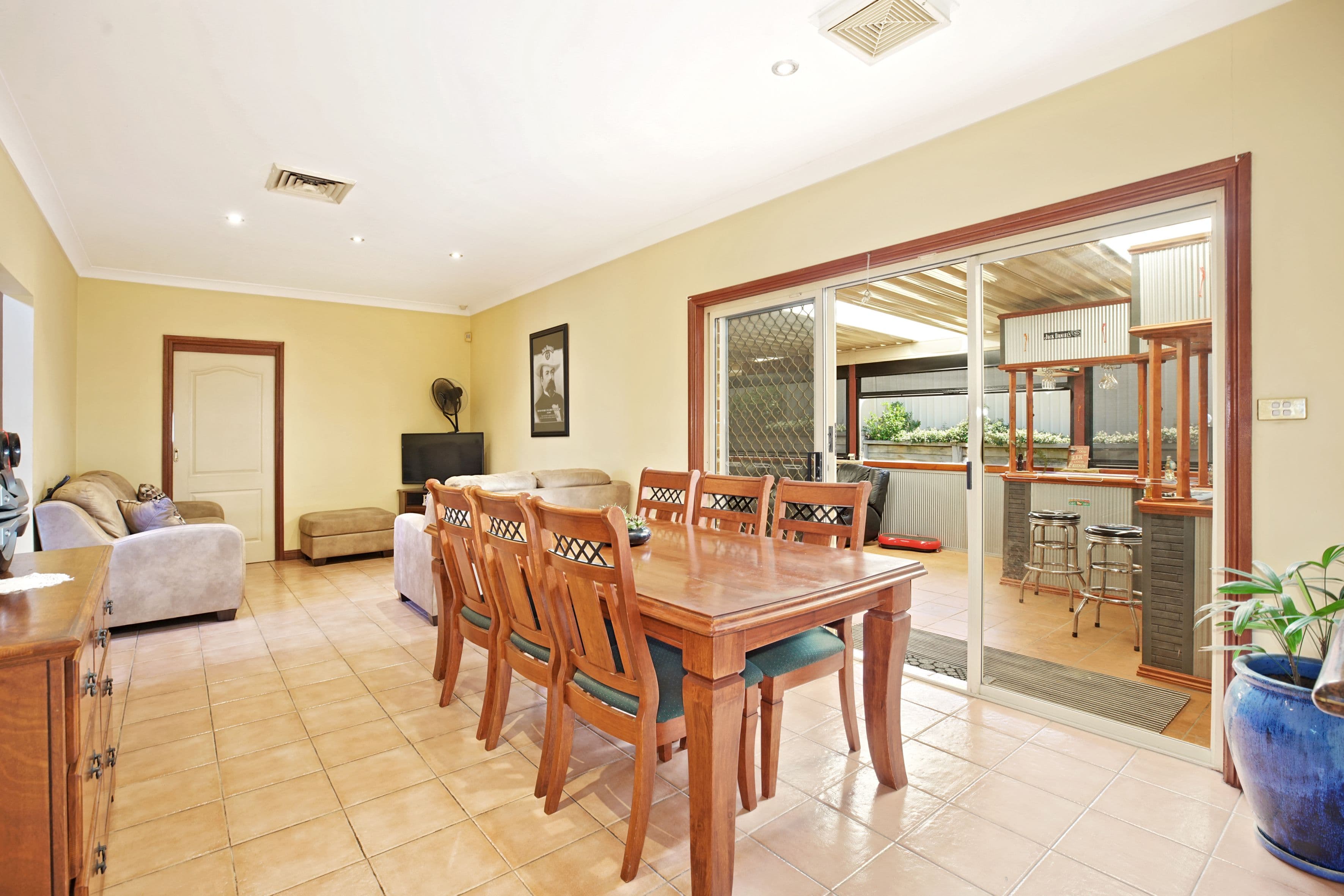 31 The Lakes Drive, Glenmore Park - Thumbnail 4