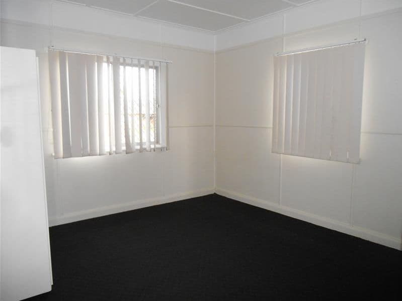 457 Tor Street, Newtown QLD 4350, Newtown - Thumbnail 4
