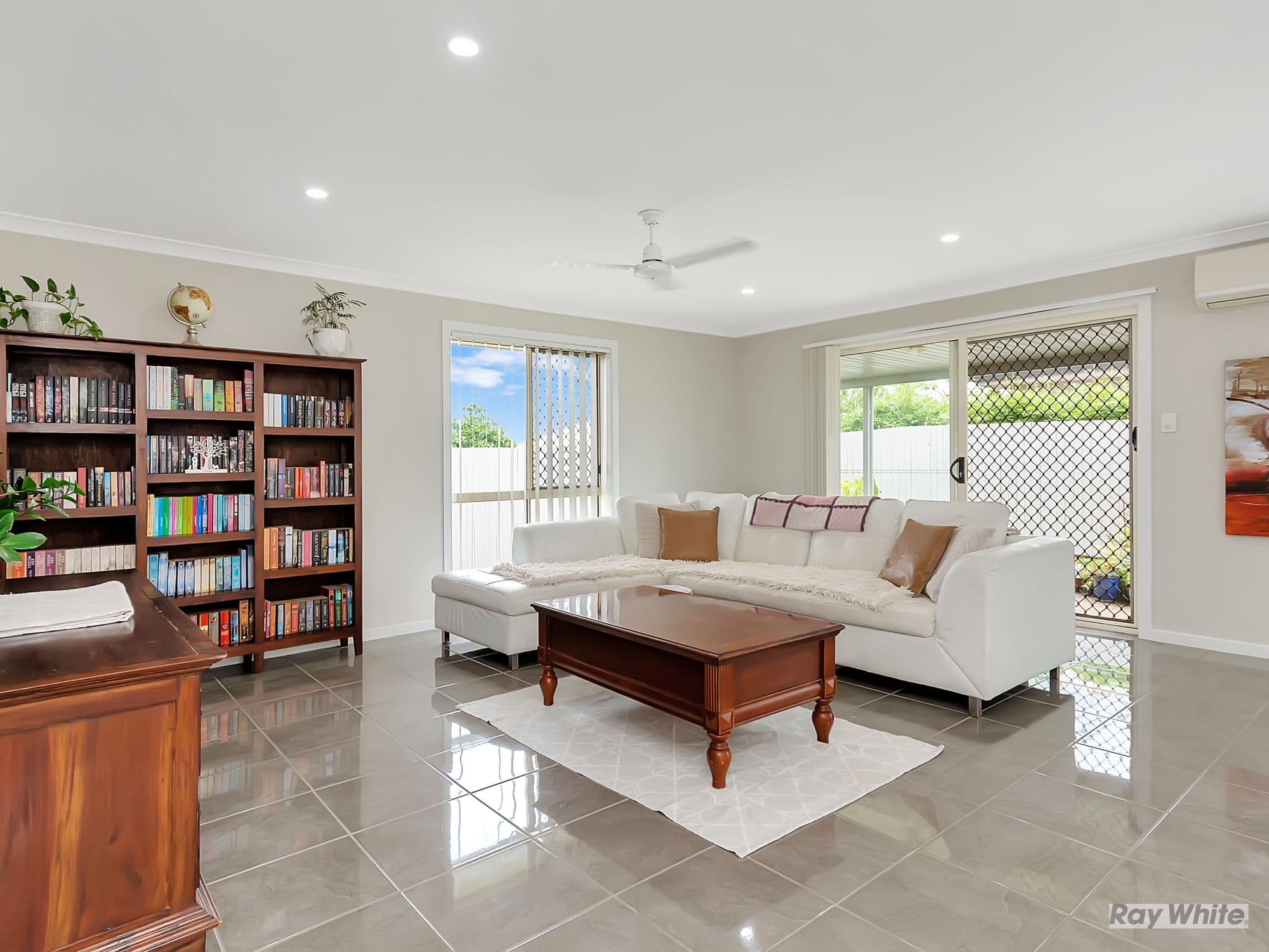 20 Huntley Crescent, Redbank Plains QLD 4301, Redbank Plains - Thumbnail 3