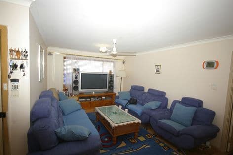 10 Burlinson Crescent, KOONDOOLA WA 6064, Koondoola - Thumbnail 7