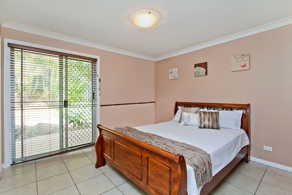 2 Manor Close, ROBINA QLD 4226, Robina - Thumbnail 4