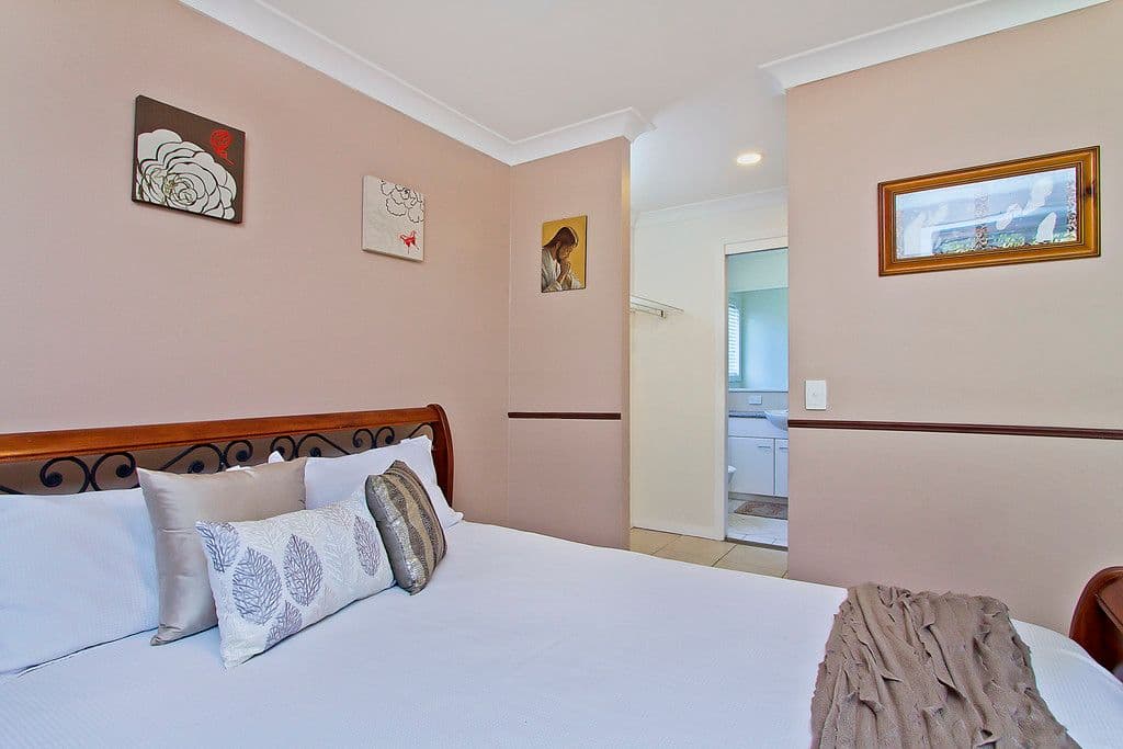2 Manor Close, ROBINA QLD 4226, Robina - Thumbnail 5