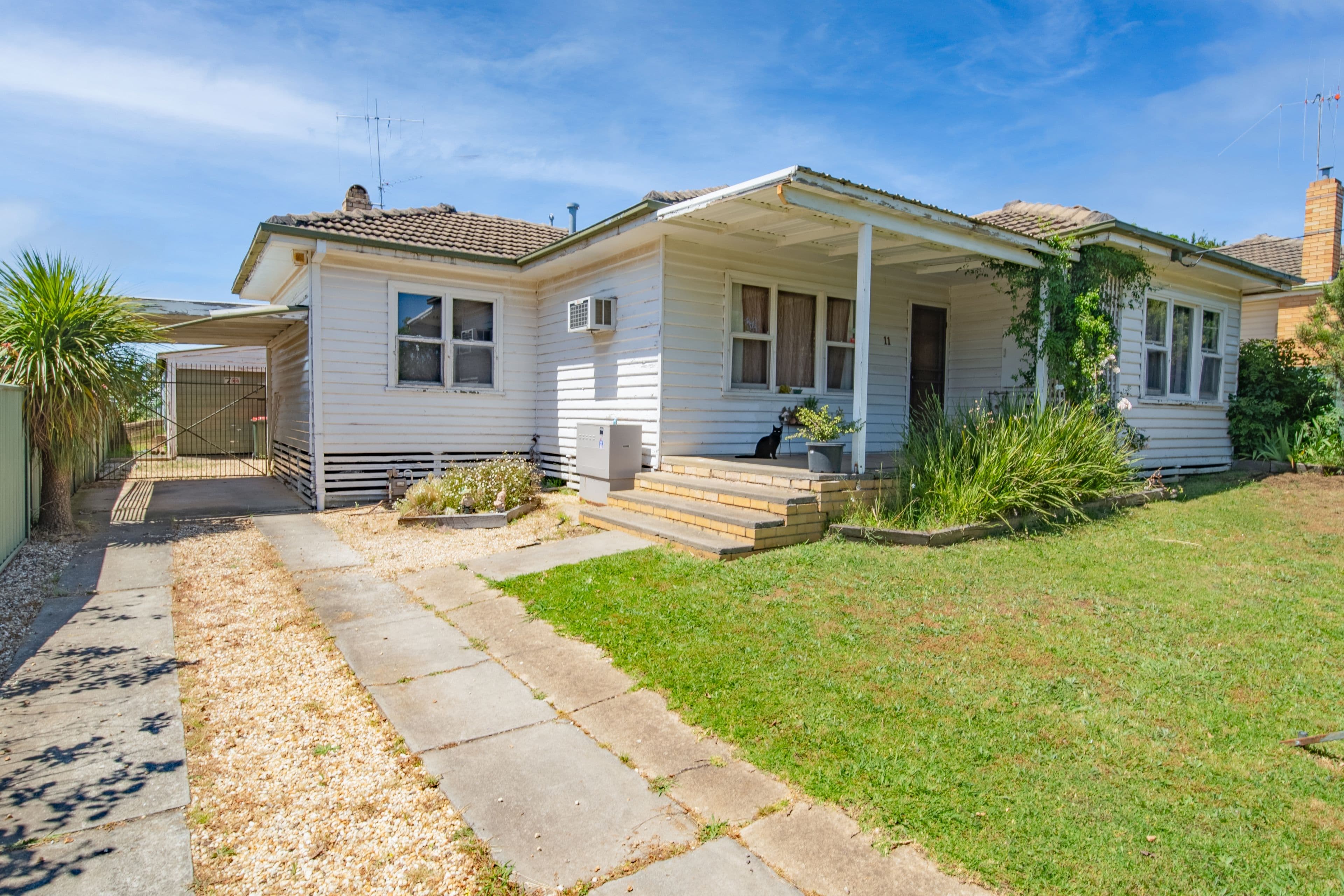 11 Graham Street, Kangaroo Flat VIC 3555, Kangaroo Flat - Image 1