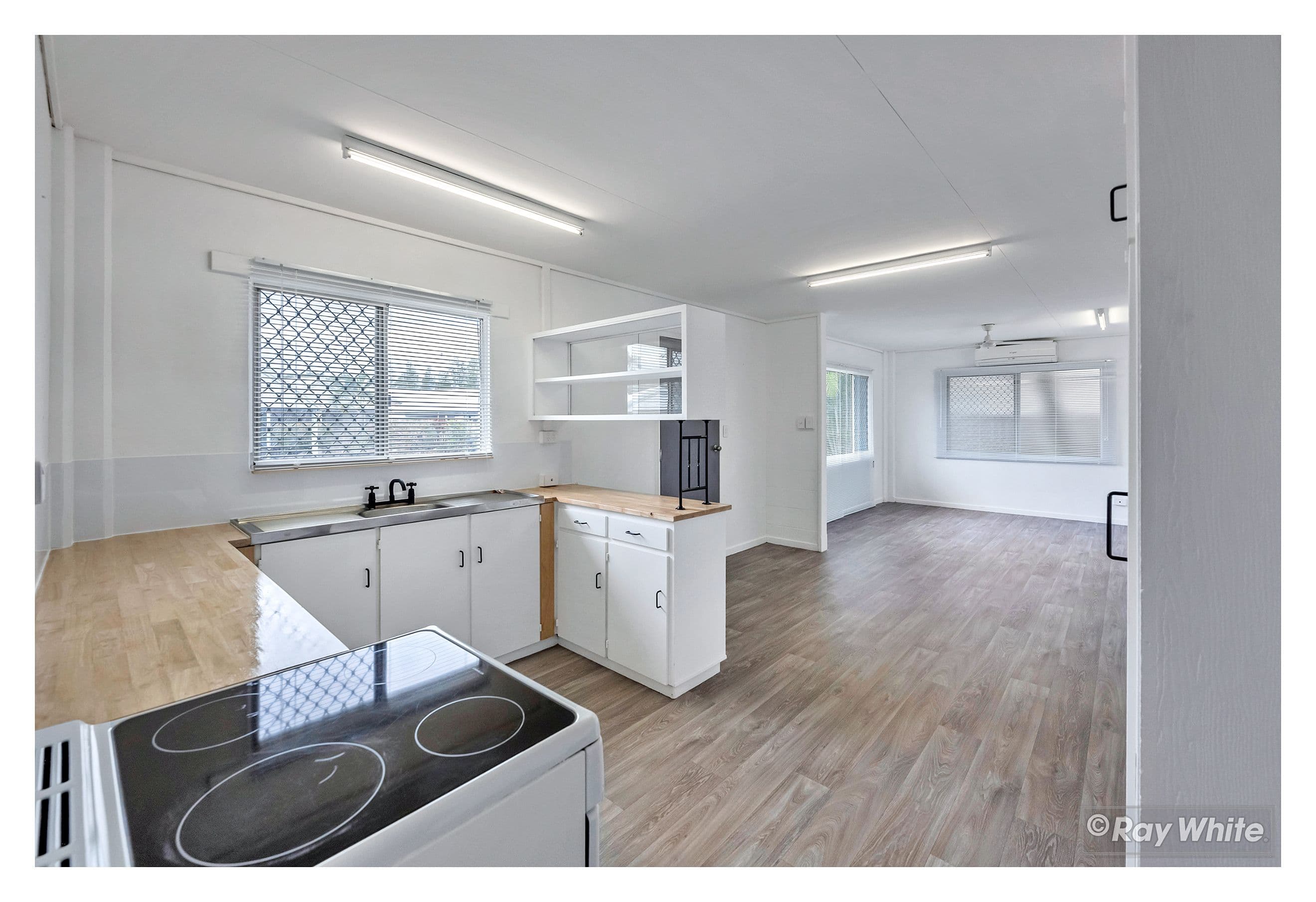 102A Bawden Street, Berserker QLD 4701, Berserker - Thumbnail 2
