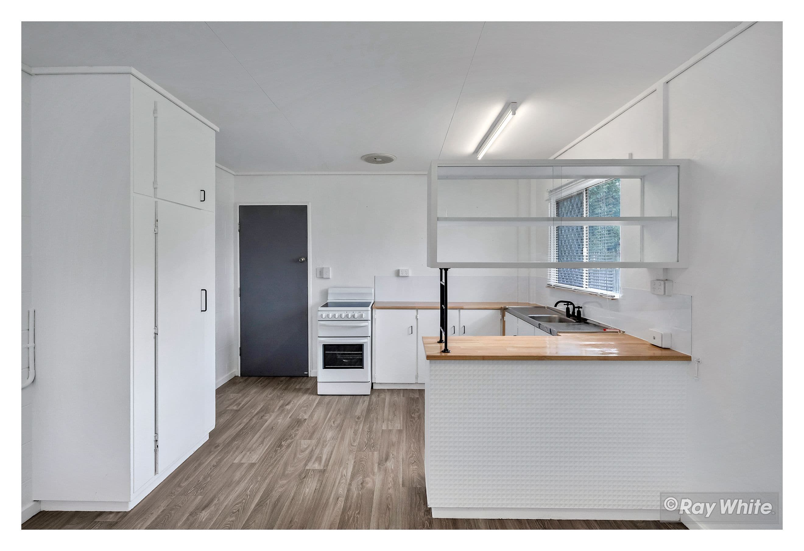 102A Bawden Street, Berserker QLD 4701, Berserker - Thumbnail 4
