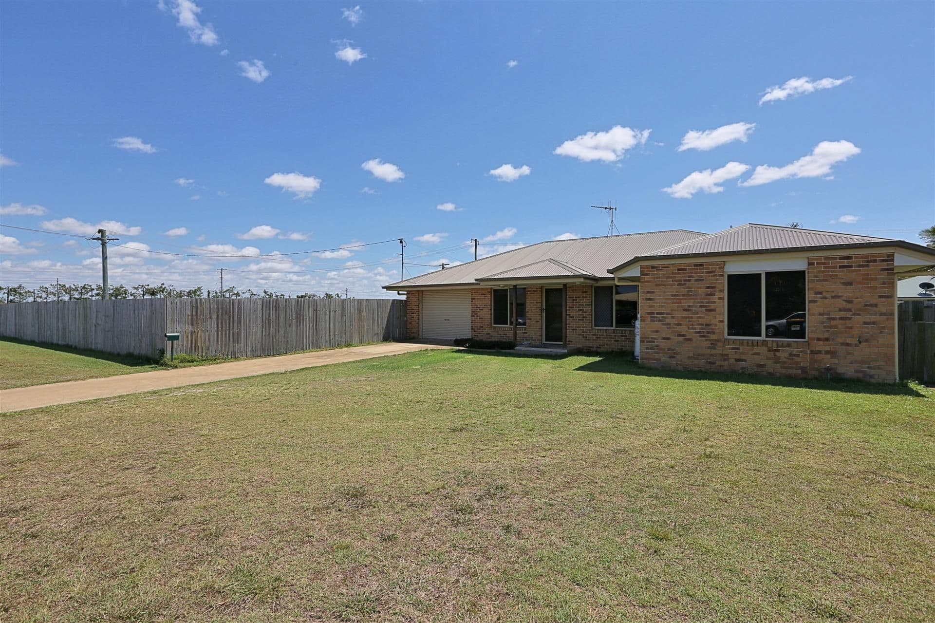 68 Dawson Avenue, THABEBAN QLD 4670, Thabeban - Image 1