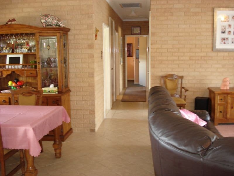 72 Sunnybanks Drive, STRATHALBYN WA 6530, Strathalbyn - Thumbnail 5