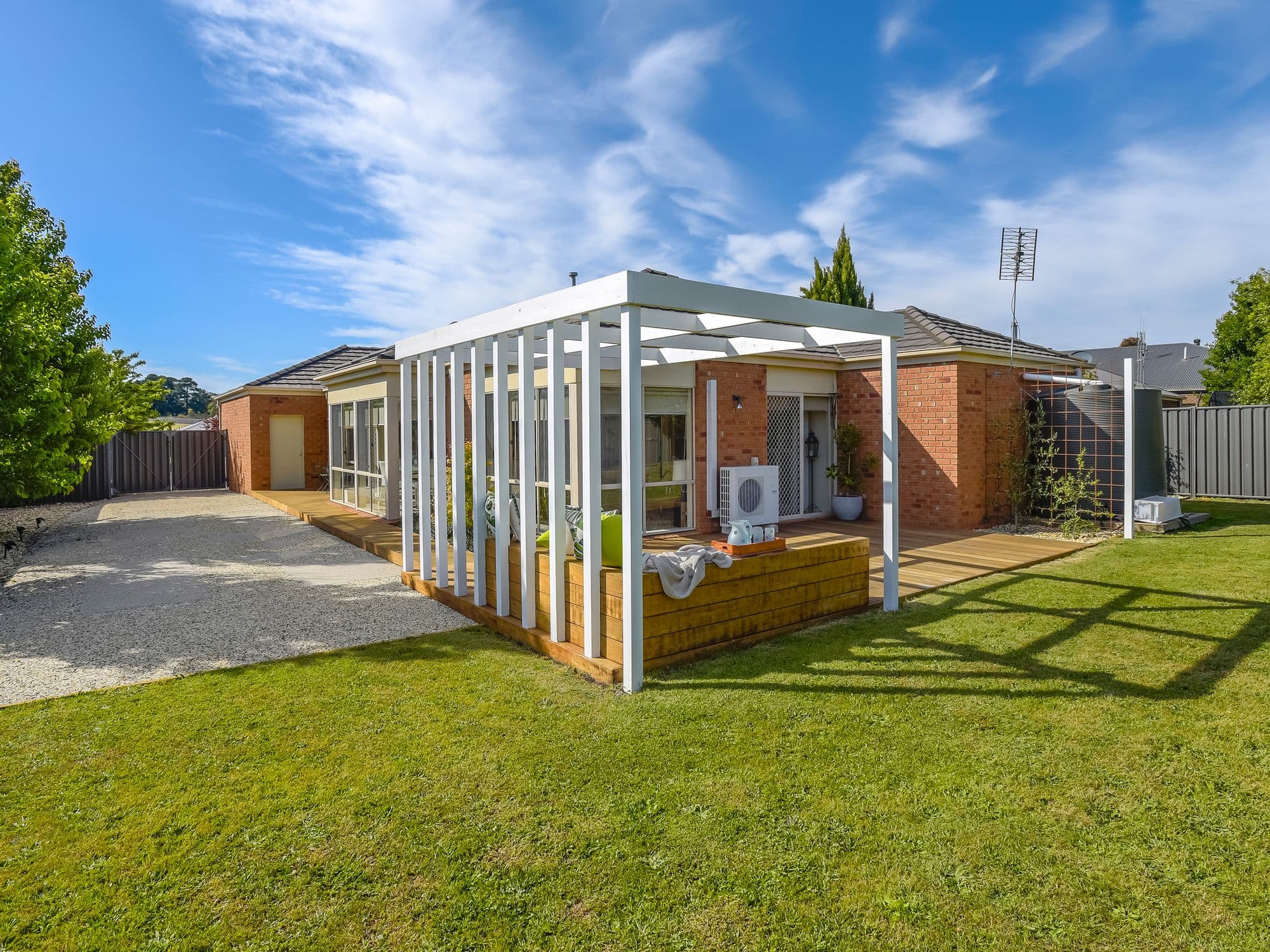 7 Banksia Crescent, Kyneton VIC 3444, Kyneton - Image 1