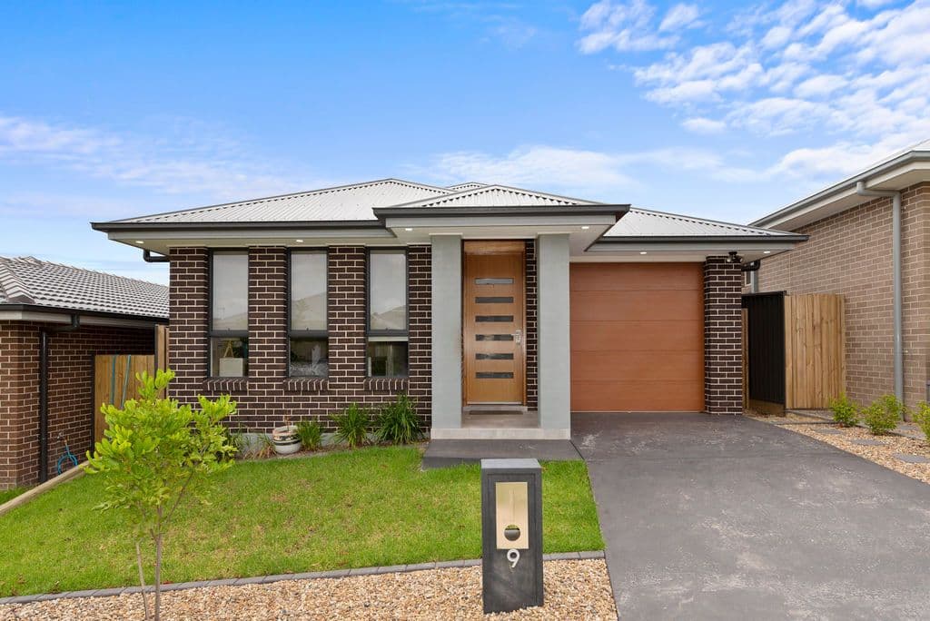 9 Summers Street, Spring Farm NSW 2570, Spring Farm - Image 1