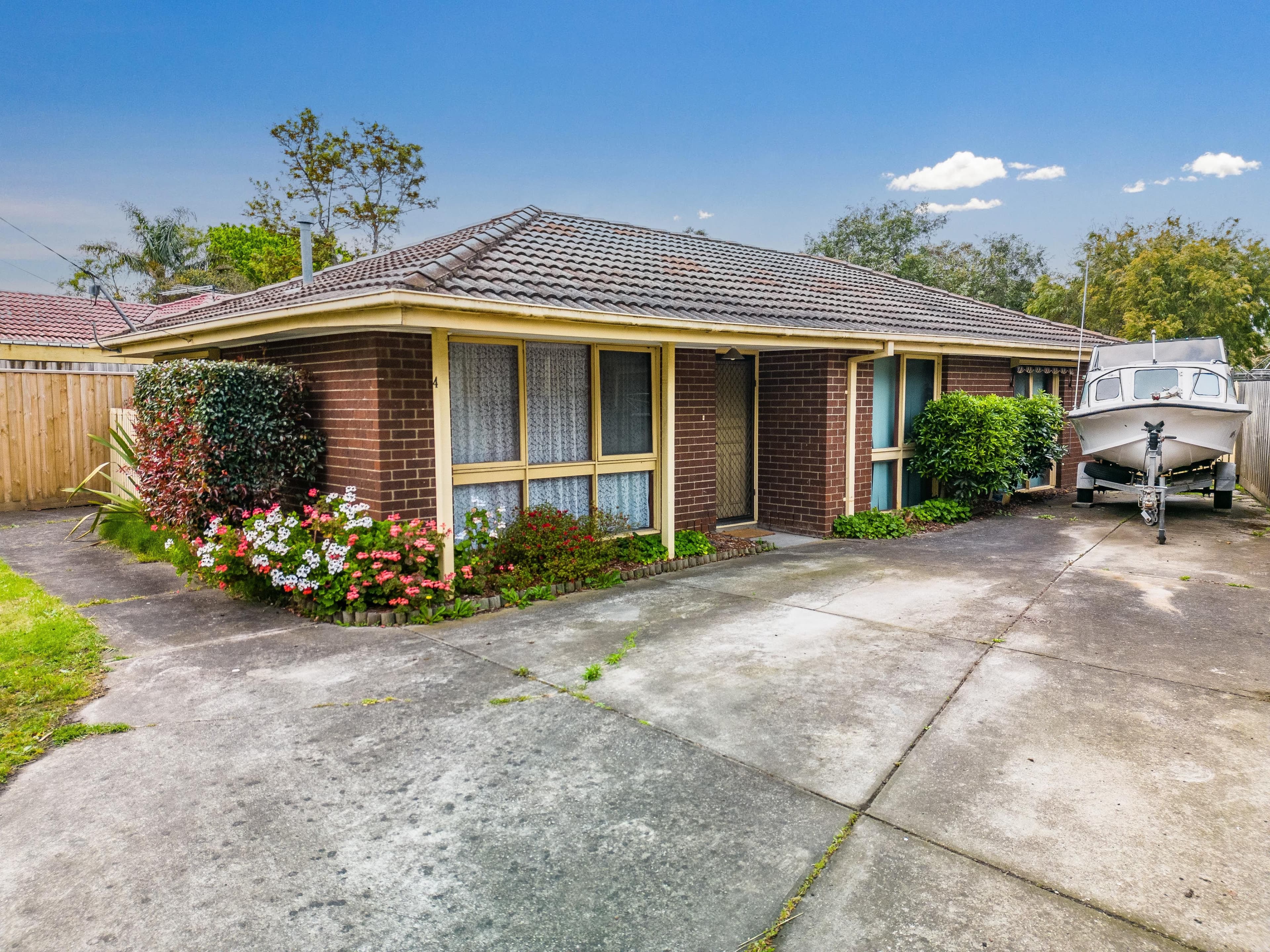 4 Phillip Street, Frankston VIC 3199, Frankston - Thumbnail 2