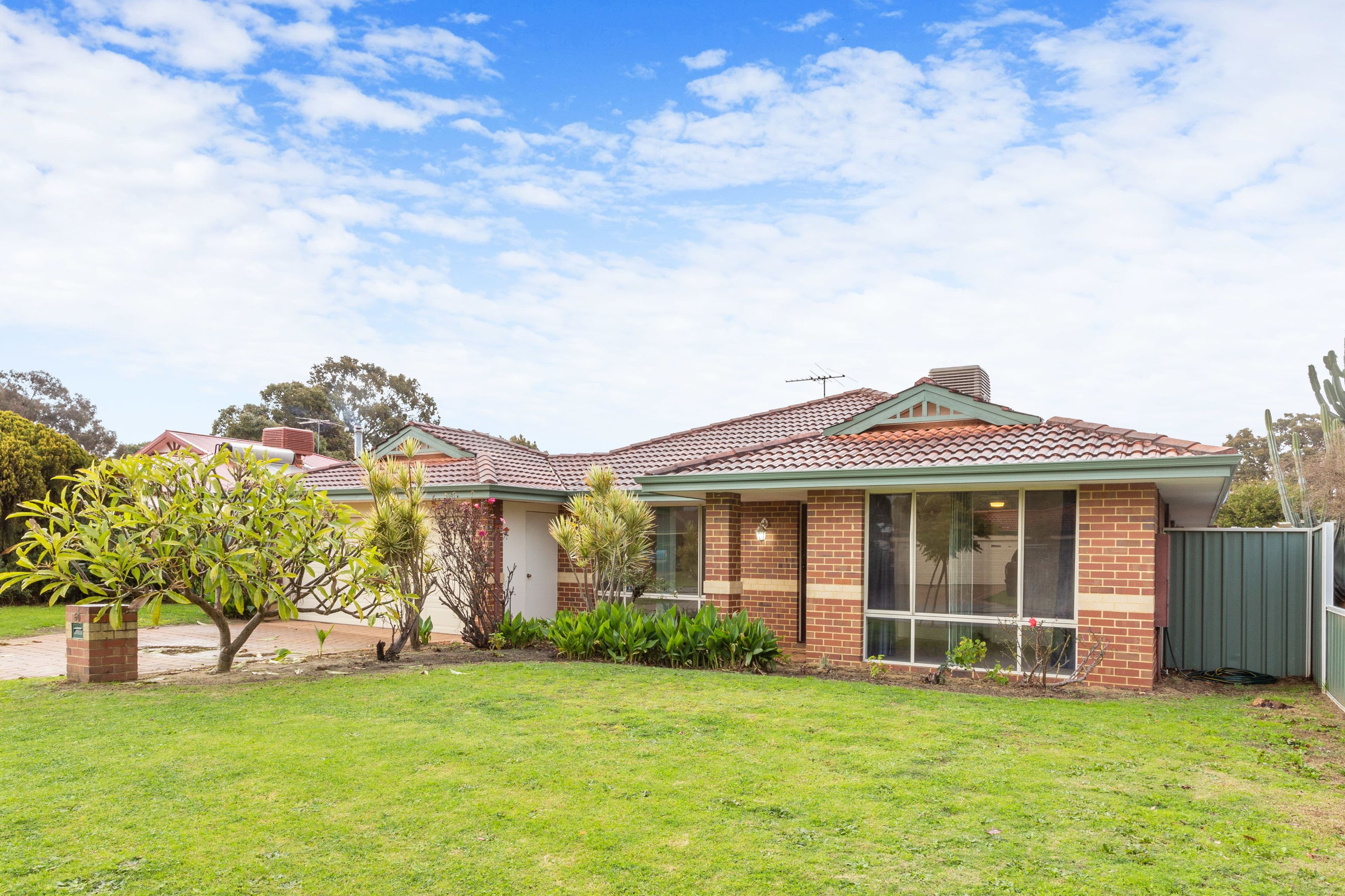 60 David Street, Maida Vale WA 6057, Maida Vale - Thumbnail 2