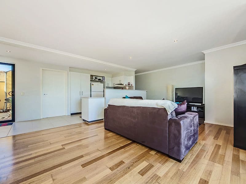 12-20 Lake Street, ROCKINGHAM WA 6168, Rockingham - Thumbnail 5