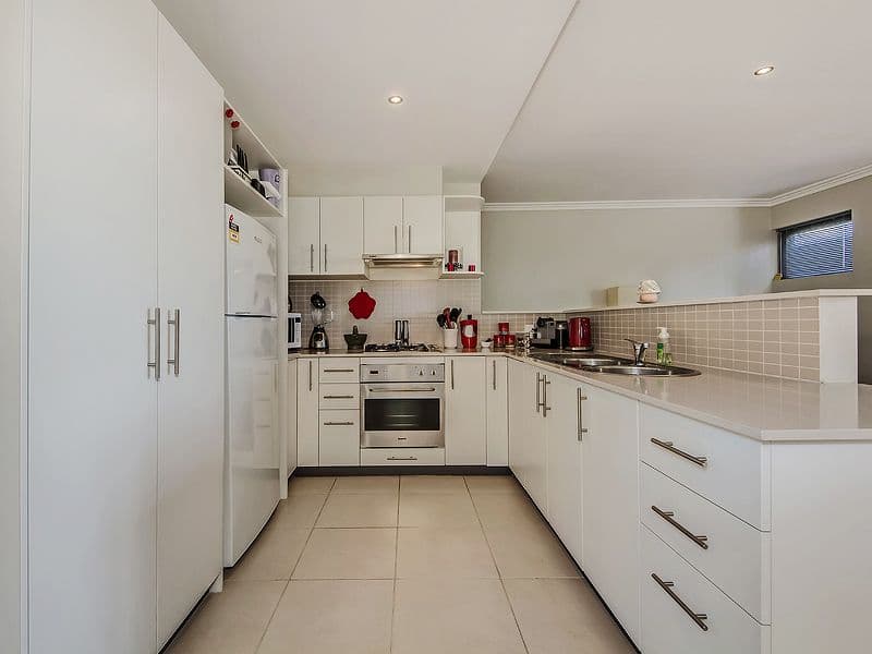 12-20 Lake Street, ROCKINGHAM WA 6168, Rockingham - Thumbnail 6