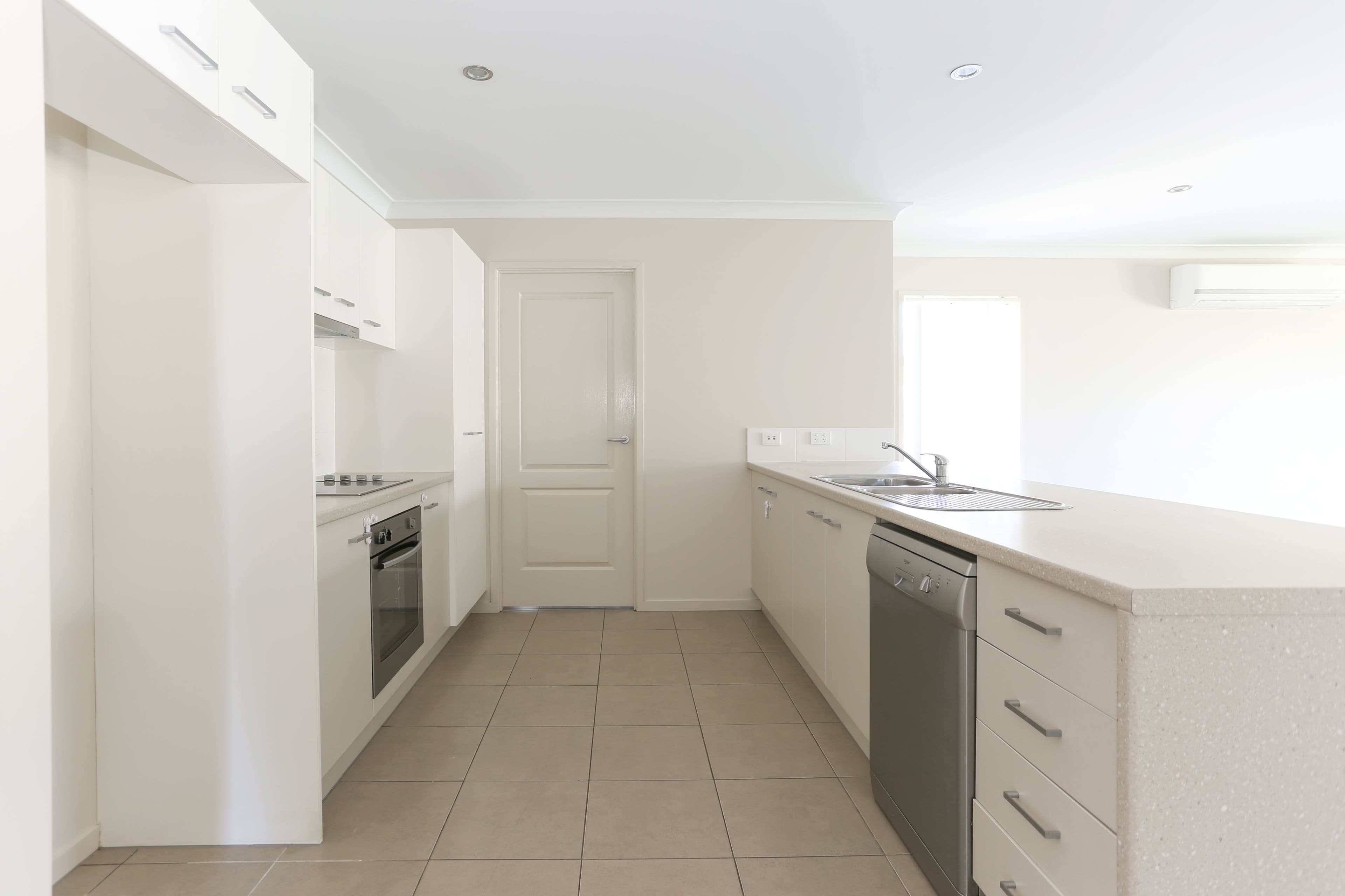 25 Halifax Place, Rural View QLD 4740, Rural View - Thumbnail 4
