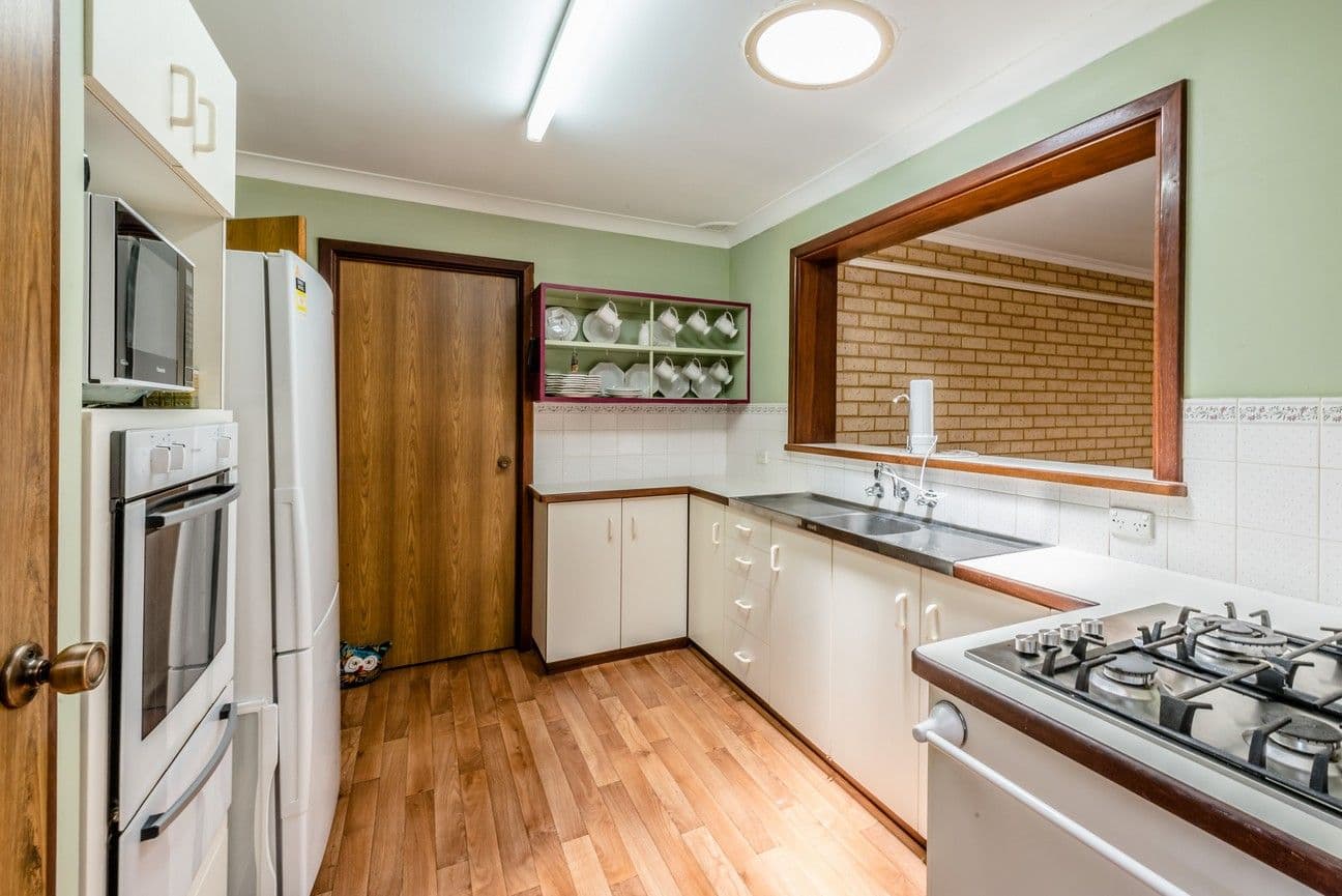 42 McAleer Drive, Mahomets Flats WA 6530, Mahomets Flats - Thumbnail 2