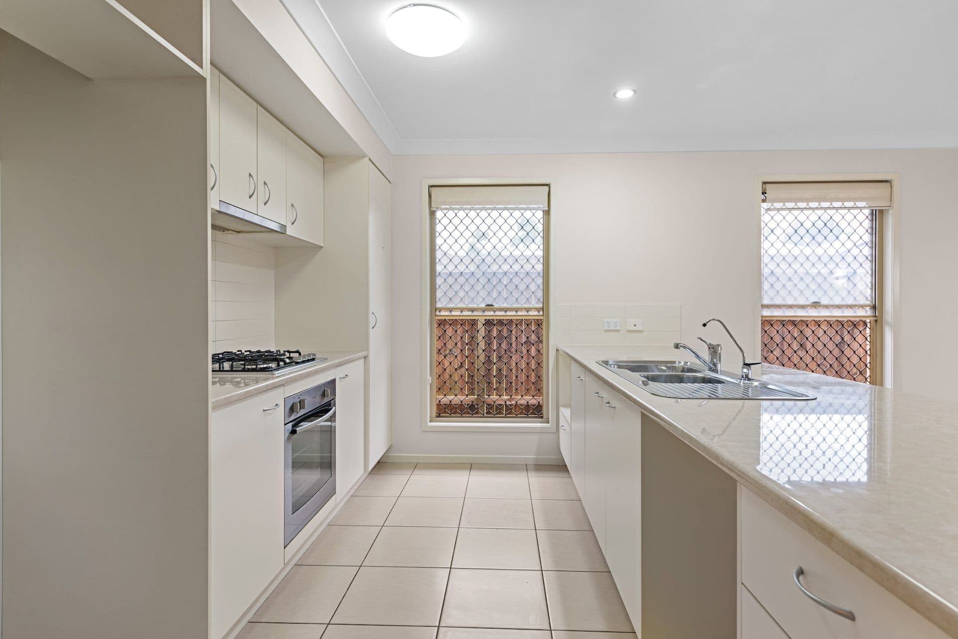 61 Olsen Circuit, Kallangur QLD 4503, Kallangur - Thumbnail 3