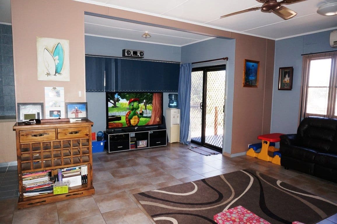 17 Grenadier Street, Exmouth WA 6707, Exmouth - Thumbnail 4