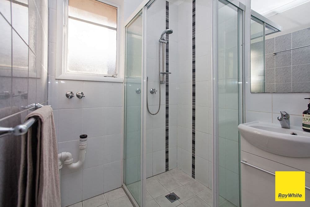 73 Tharwa Road, Queanbeyan NSW 2620, Queanbeyan West - Thumbnail 8