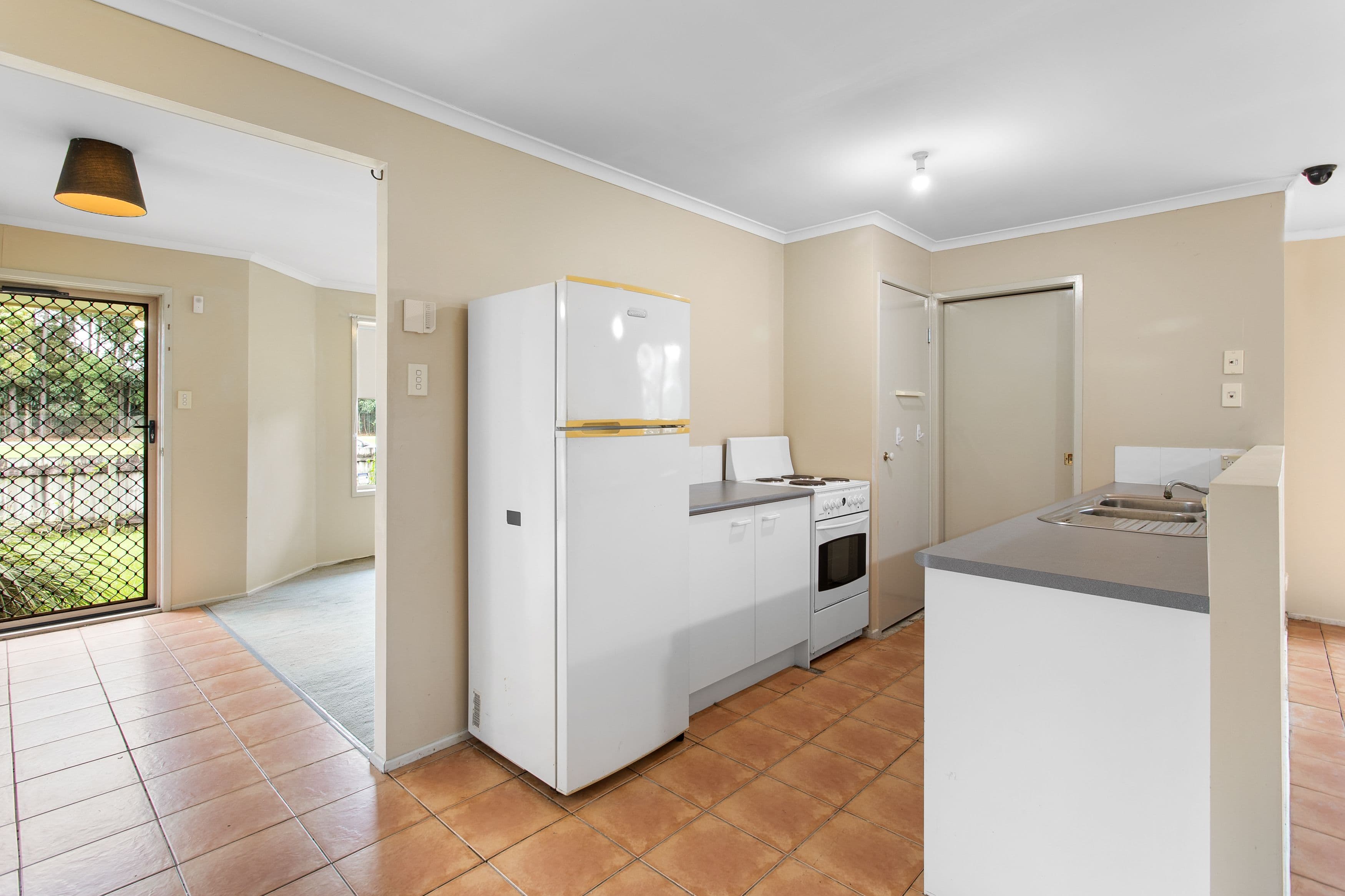 94 Toohey Street, Caboolture QLD 4510, Caboolture - Thumbnail 4
