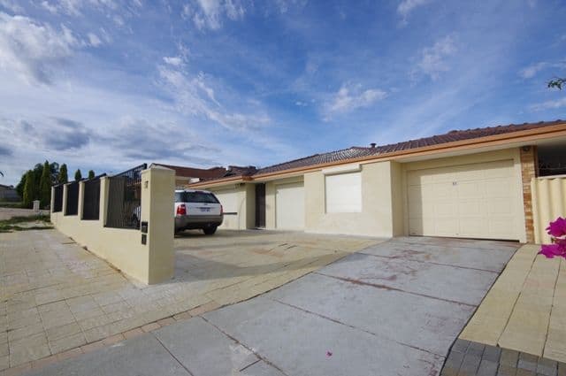 17 Nordmann Way, MIRRABOOKA WA 6061, Mirrabooka - Image 1