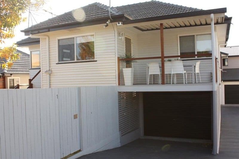 Unit 1, 49-51 Orana Street, CARINA QLD 4152, Carina - Image 1