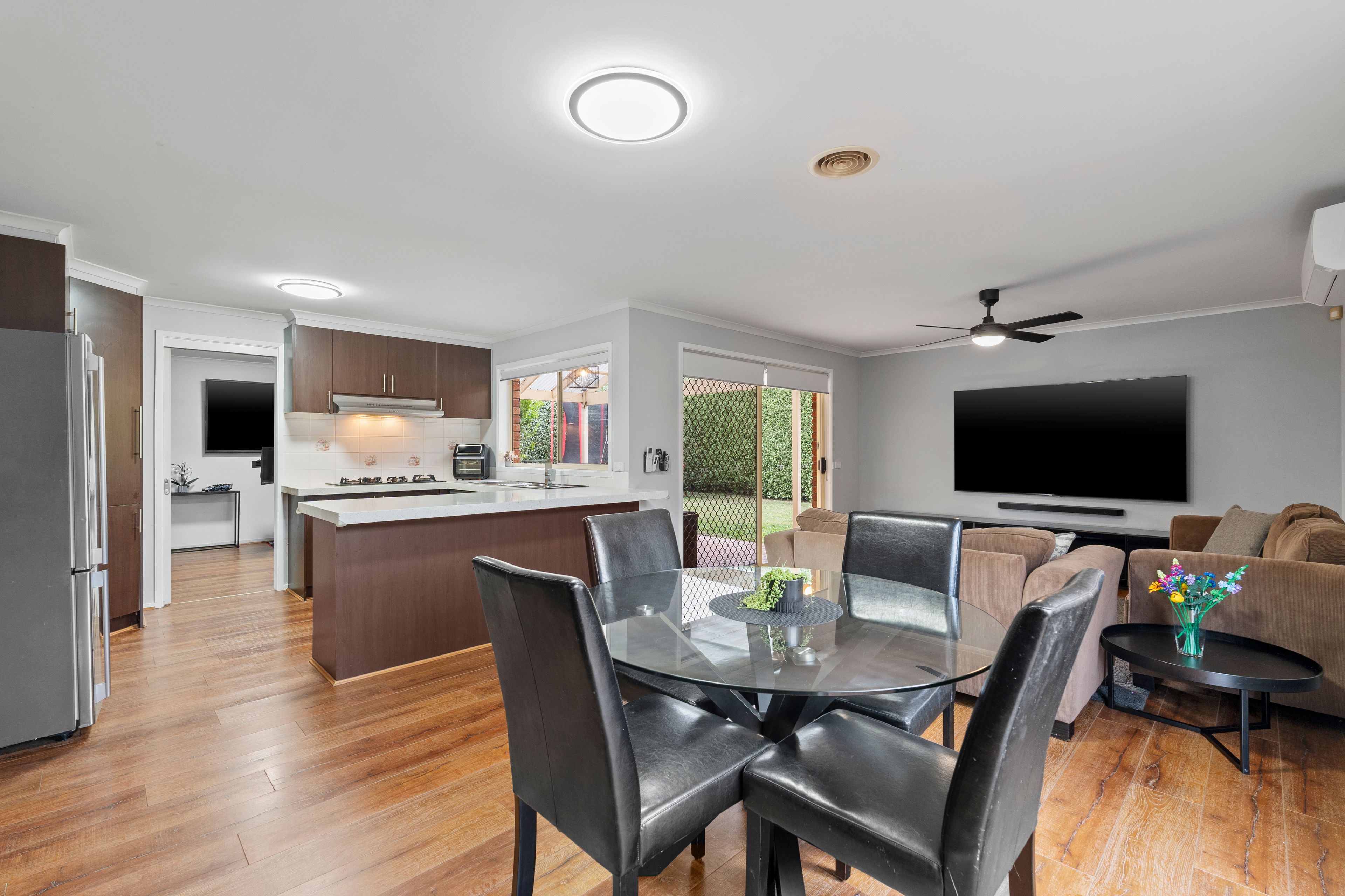 16 Duncraig Court, Narre Warren VIC 3805, Narre Warren - Thumbnail 3