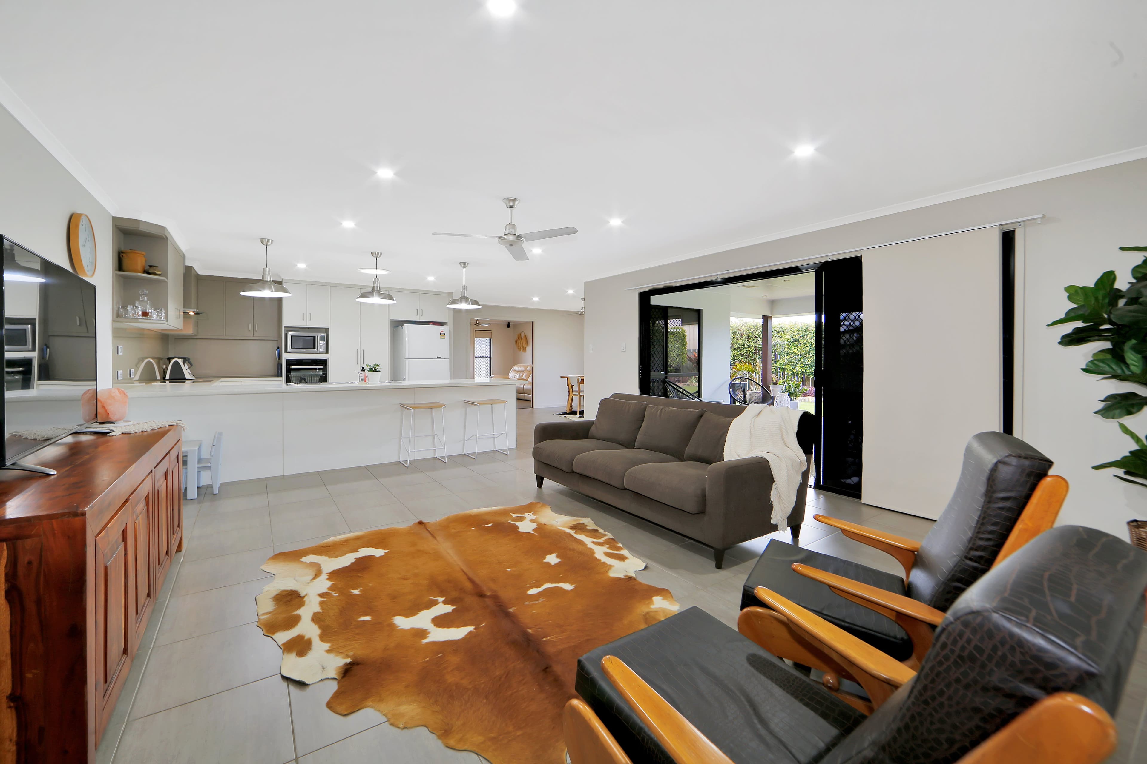 17 Sarra Place, Bundaberg East QLD 4670, Bundaberg East - Image 1