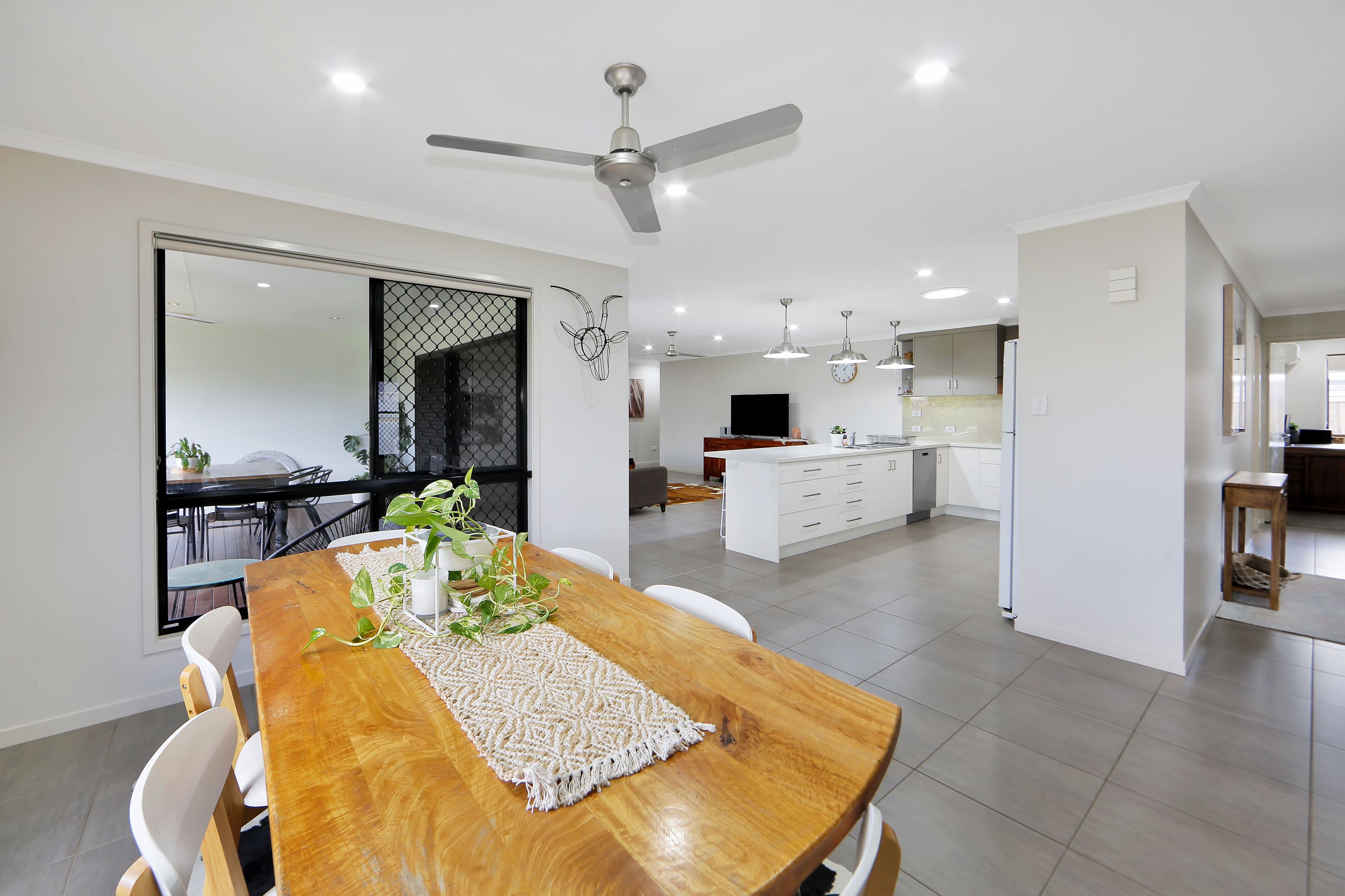 17 Sarra Place, Bundaberg East QLD 4670, Bundaberg East - Thumbnail 8
