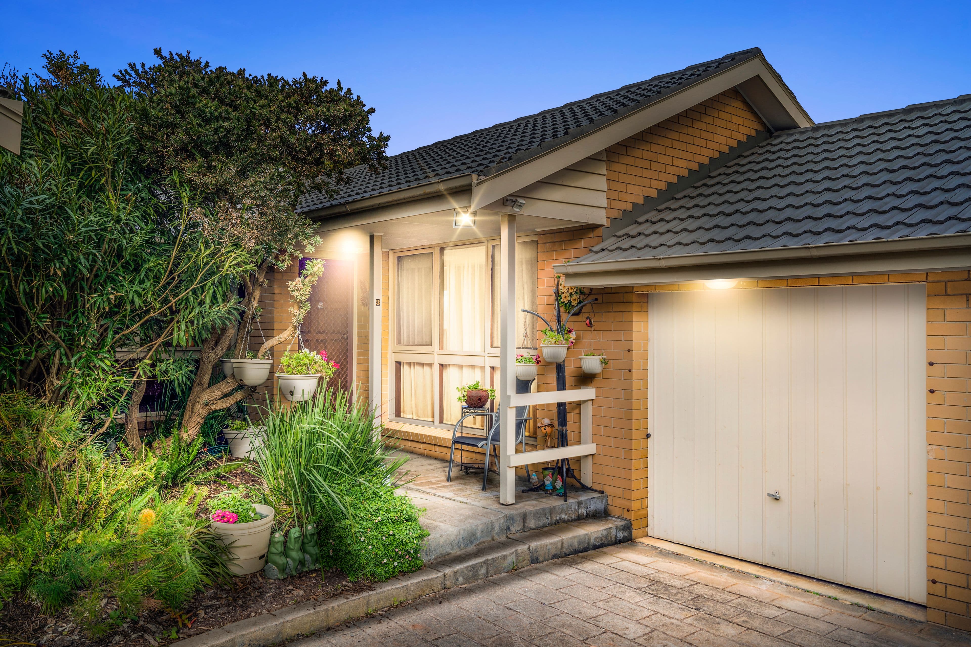 17 Cliff Road, Frankston VIC 3199, Frankston - Image 1