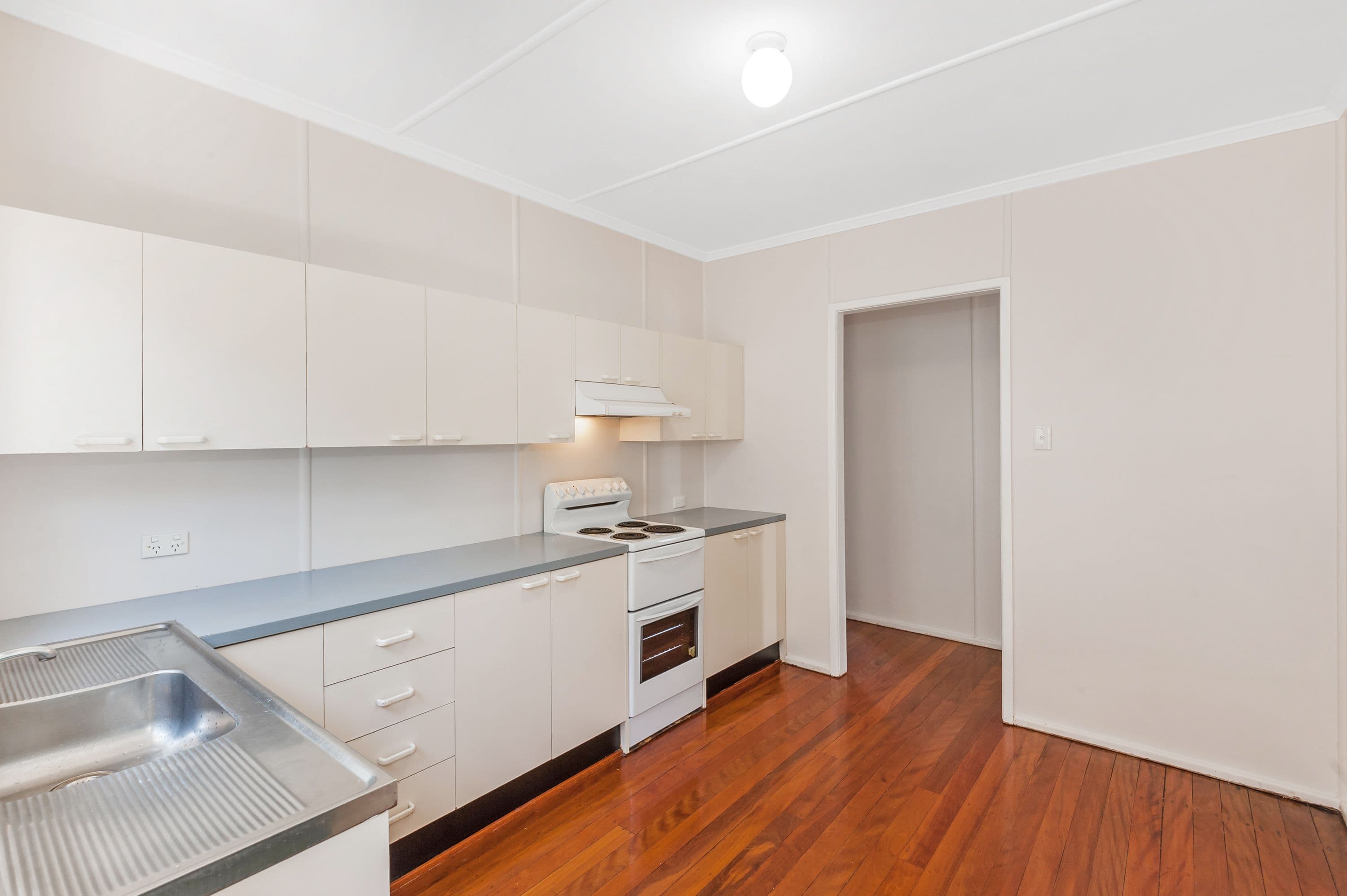 9 Equinox Street, Taringa QLD 4068, Taringa - Thumbnail 4