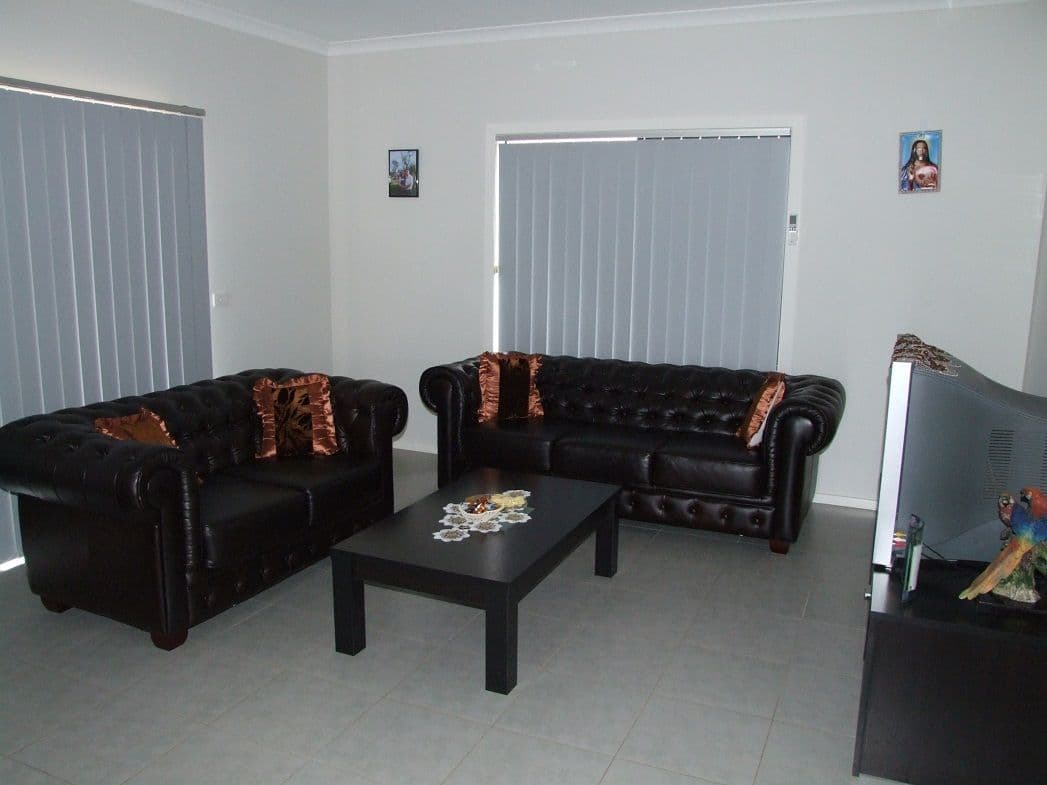 2c Oldershaw Road, MELTON VIC 3337, Melton - Thumbnail 3