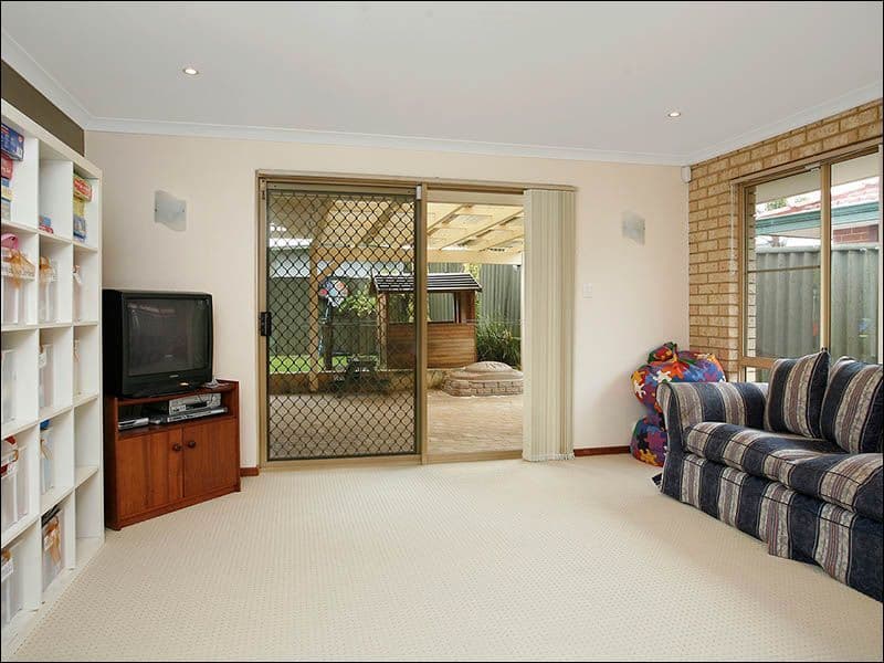 3 Fielder Court, KARDINYA WA 6163, Kardinya - Thumbnail 3
