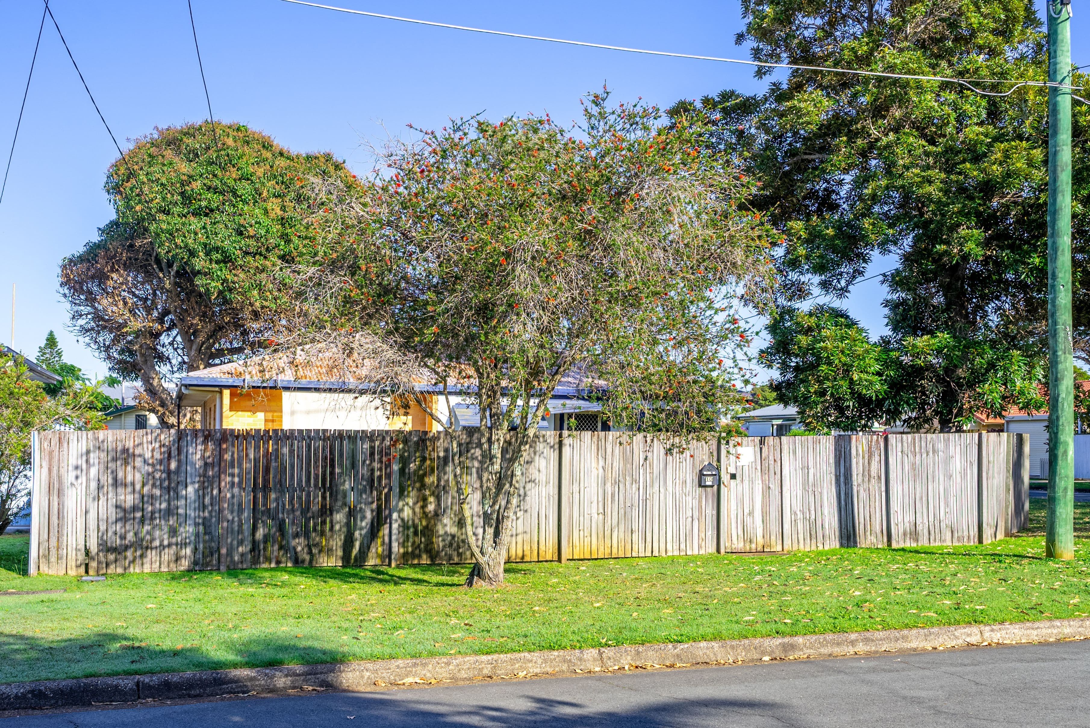 10 Drake Street, Woody Point QLD 4019, Woody Point - Thumbnail 3